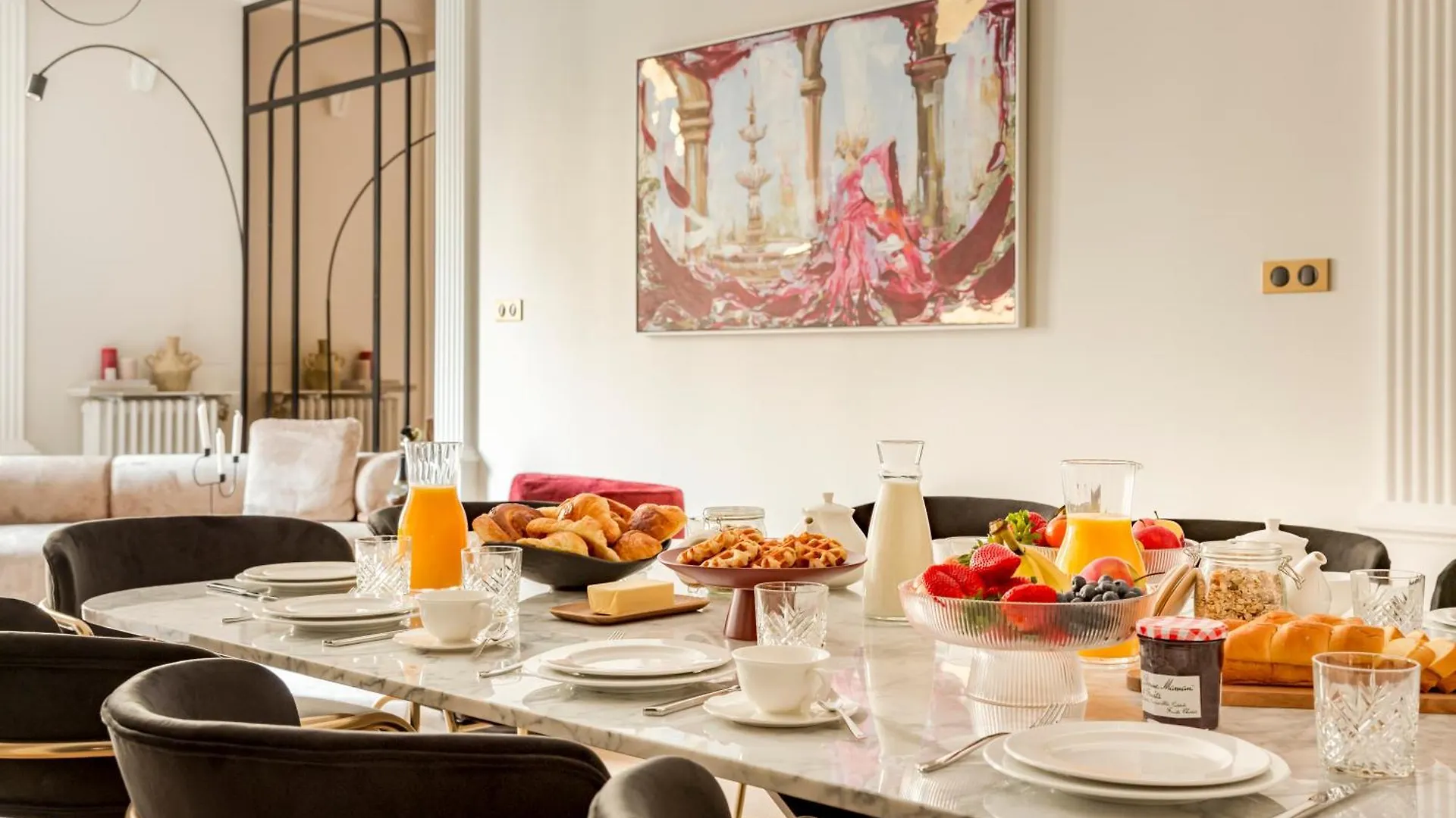 Merveil - Signature - Champs Elysees -kleber Apartment Paris
