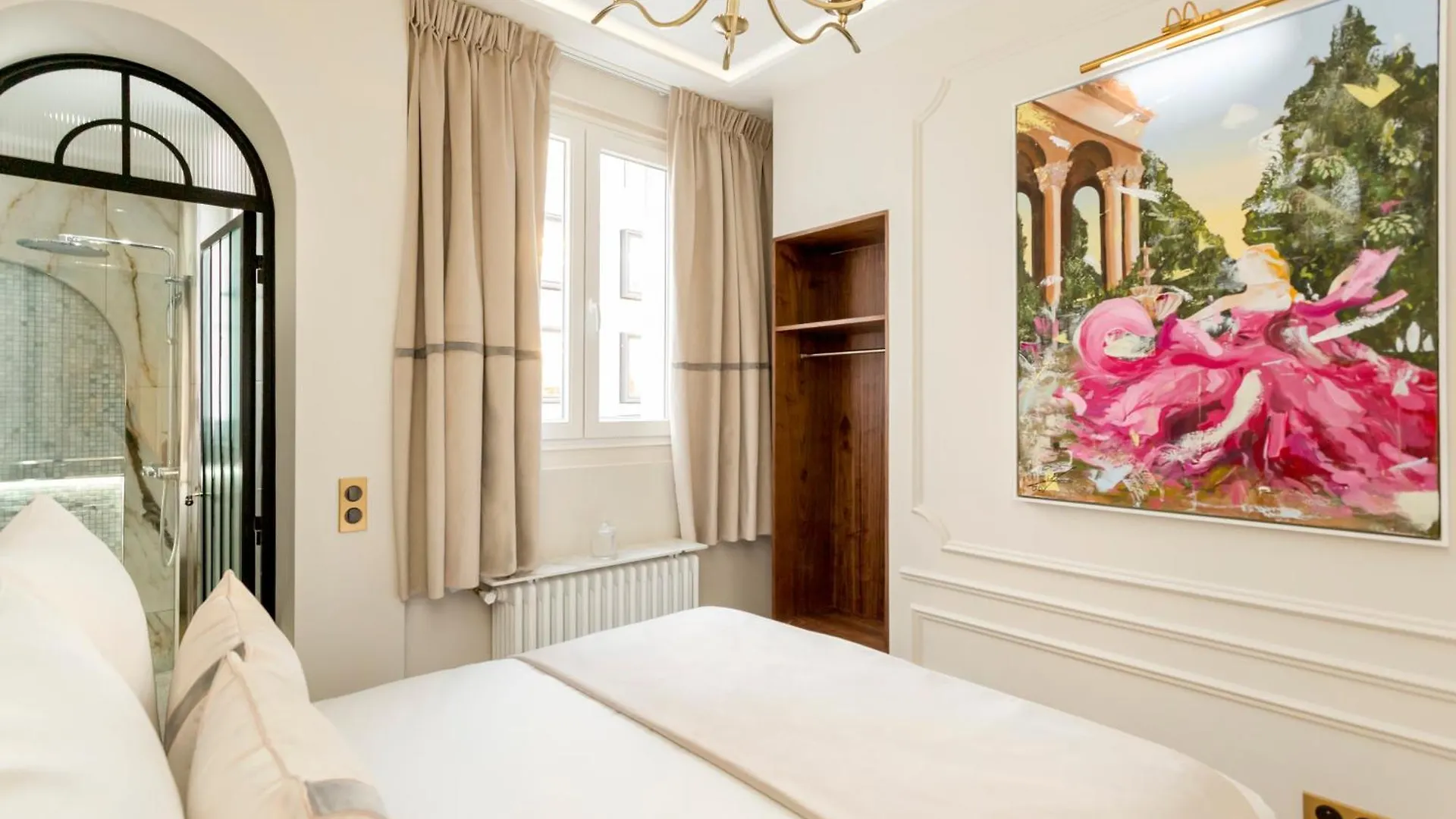 Merveil - Signature - Champs Elysees -kleber Apartment Paris